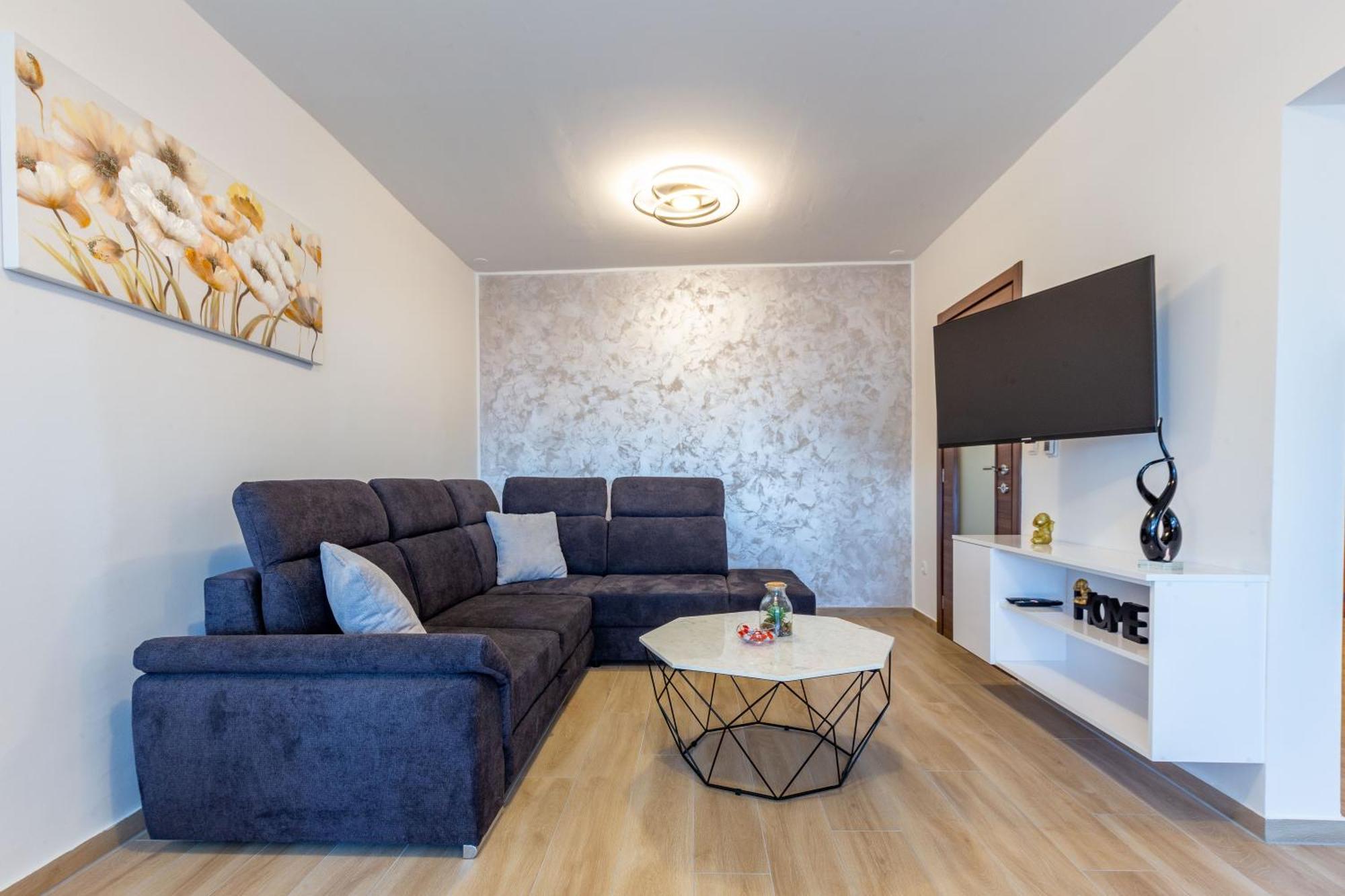 Apolon 2Bdr Apartment With Balcony Zára Kültér fotó